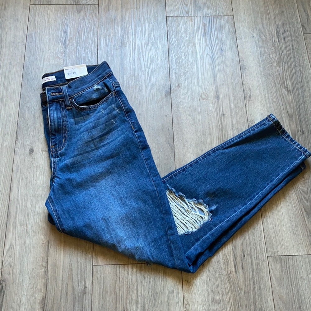Distressed Mom jeans